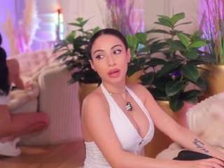 anaisbloom myfreecams