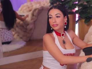 AnaisBloom live cam preview