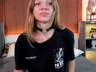 juliamasson Webcam Model Profile