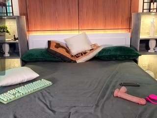  juliamasson chat room