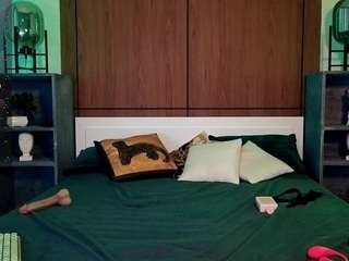 juliamasson webcam model