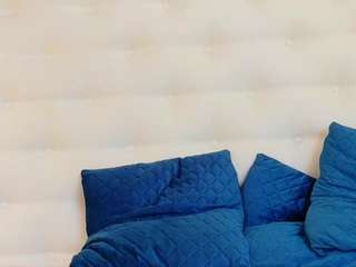 karissia live cam profile