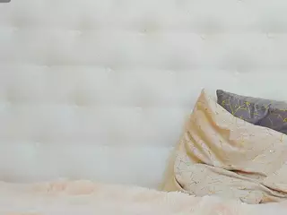 Karissia's Live Sex Cam Show