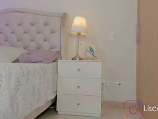 valeria-sanz Live Webcam on CamSoda