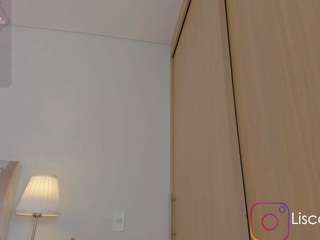 Live webcam model valeria-sanz on Soda Cams