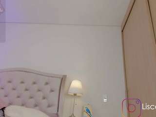 Live webcam model valeria-sanz on Soda Cams