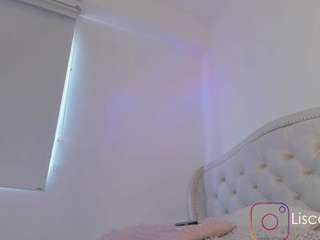Emma_dee