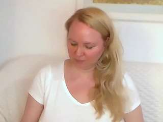 LauraSky