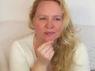 LauraSky