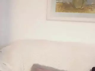 LauraSky's Live Sex Cam Show
