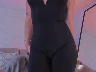 Gia Ferrera live webcam show