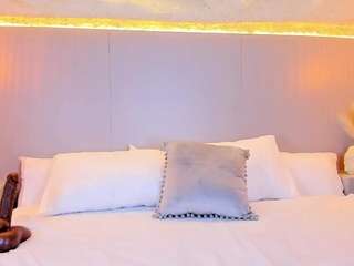 natalia-20 Live Webcam on CamSoda