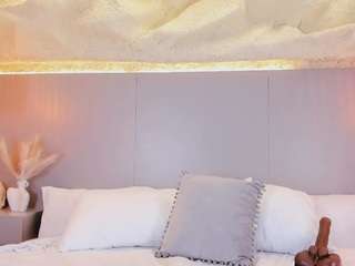 natalia-20 live webcam show