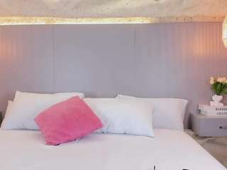 natalia-20 live cam preview