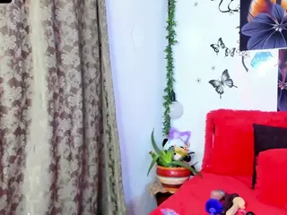 Anahira Solange's Live Sex Cam Show