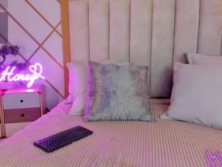 taammmy Live Webcam on CamSoda