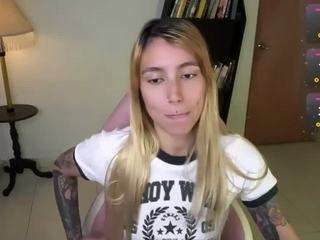 tattoo-experience's CamSoda show and profile