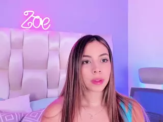 zoe-evanns's Live Sex Cam Show