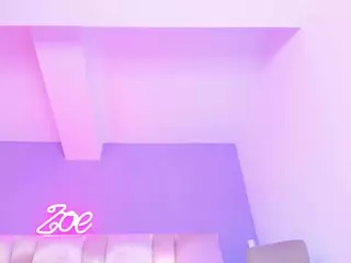 zoe-evanns's Live Sex Cam Show