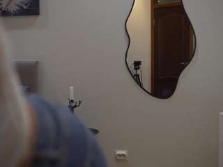 daniellethomas webcam model
