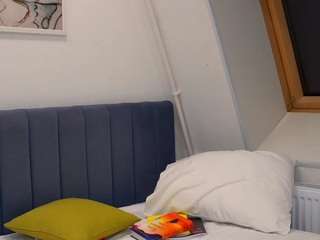 daniellethomas webcam model