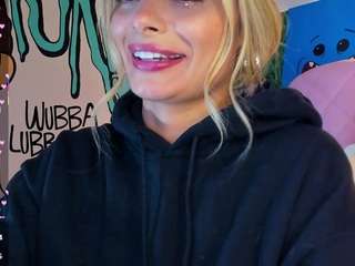  lyannaa chat room