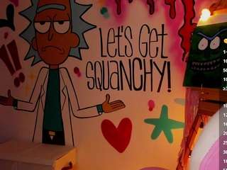 lyannaa Live Webcam on CamSoda