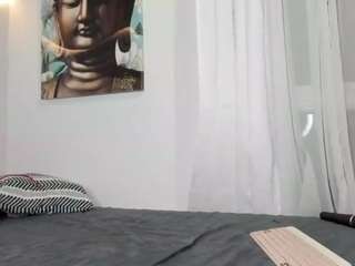 Live webcam model bigbeautyass on Soda Cams