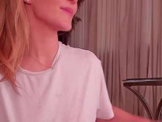 daintydell Live Webcam on CamSoda