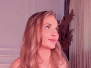 daintydell Live Webcam on CamSoda