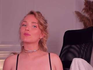 daintydell Live Webcam on CamSoda