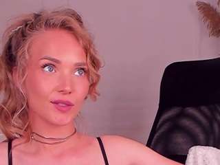daintydell Live Webcam on CamSoda