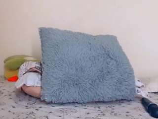 agatha-frank Live Webcam on CamSoda