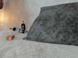 kate-winsley Live Webcam on CamSoda