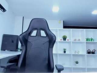 chantal-bigboobs webcam