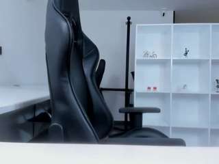 chantal-bigboobs webcam