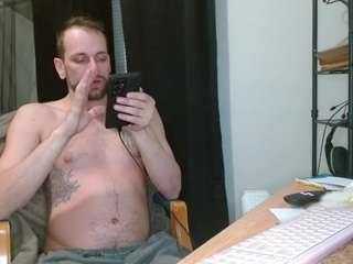 cguff2284 Live Webcam on CamSoda