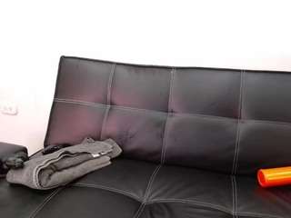 Live webcam model cocksuckingslut on Soda Cams