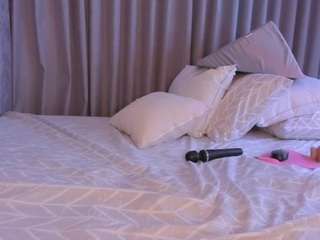  ashlye-stone chat room