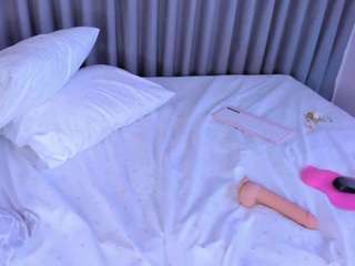 Live webcam model ashlye-stone on Soda Cams