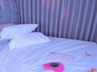 Live webcam model ashlye-stone on Soda Cams