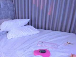 Live webcam model ashlye-stone on Soda Cams