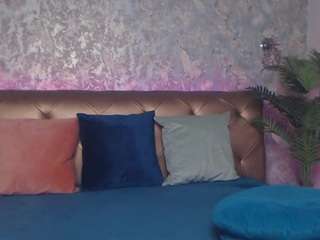 lindamaia Live Webcam on CamSoda