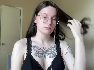 WorshipLucina's Live Sex Cam Show