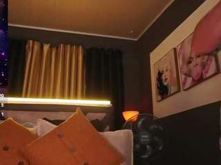 stelleknox Live Webcam on CamSoda