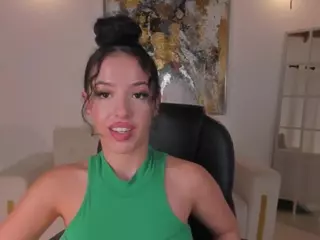 Rose Ferrera's Live Sex Cam Show