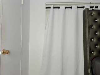 sashamalone Live Webcam on CamSoda