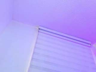 amy-rosse1's CamSoda show and profile