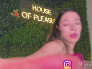 chloedee Live Webcam on CamSoda