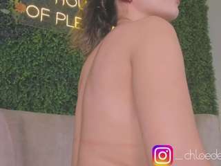 Chloe Dee
